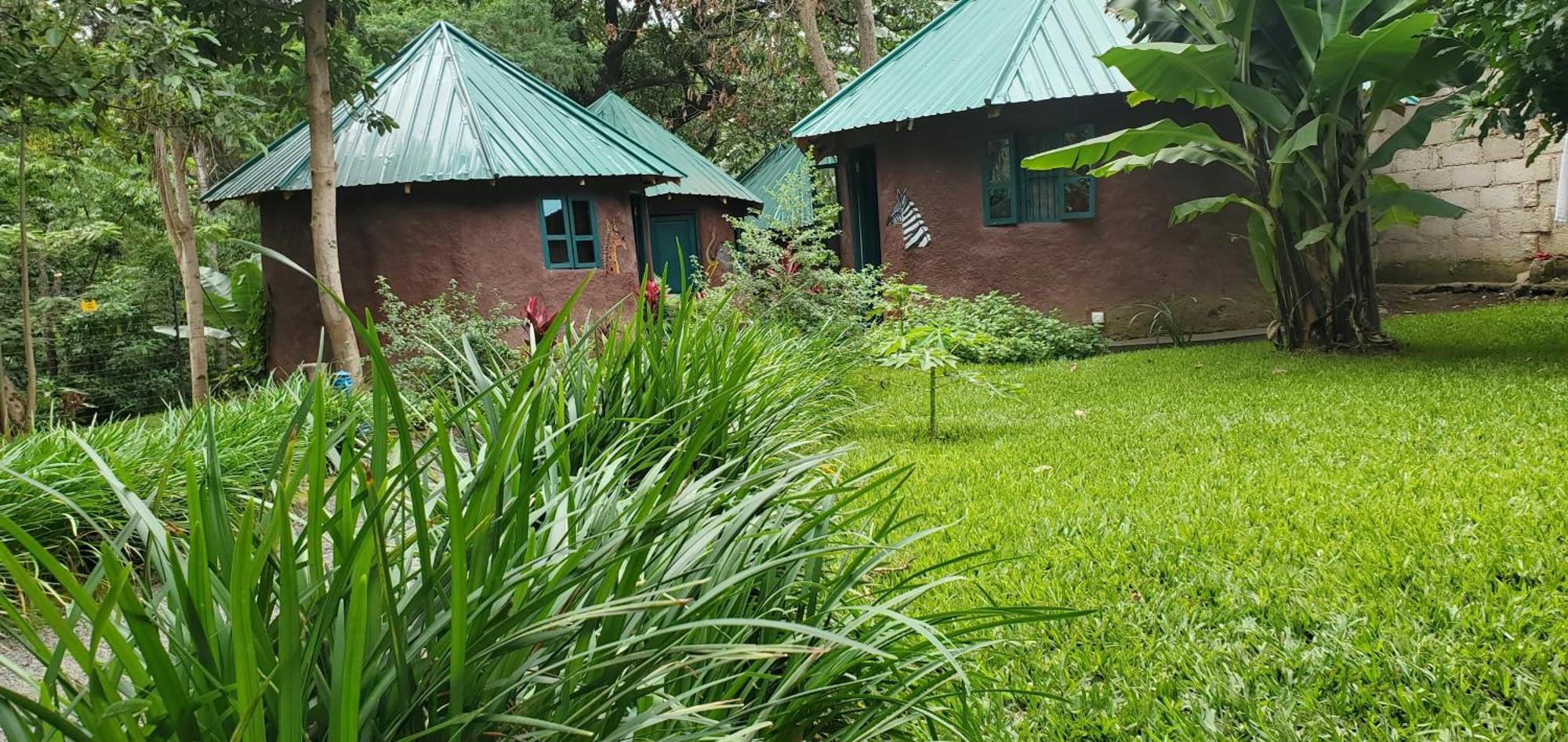 Kizumba House Hostel Arusha Exterior photo